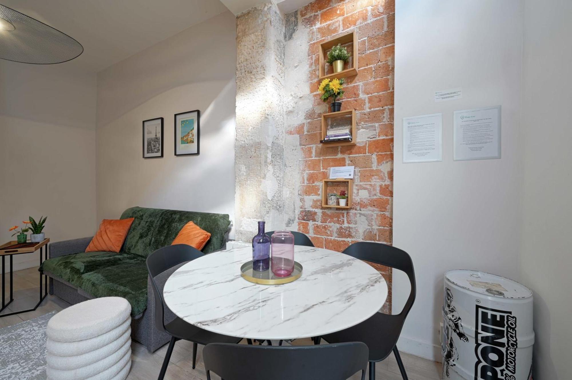 巴黎2 Bed Modern Fully Furnish Flat,Close To Buttes Chaumon Park公寓 外观 照片